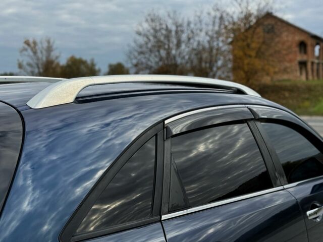 Инфинити FX 35 2005 в Черновцах на Automoto.ua Синий Инфинити FX 35, объемом двигателя 3.5 л и пробегом 193 тыс. км за 3999 $, фото 12 на Automoto.ua