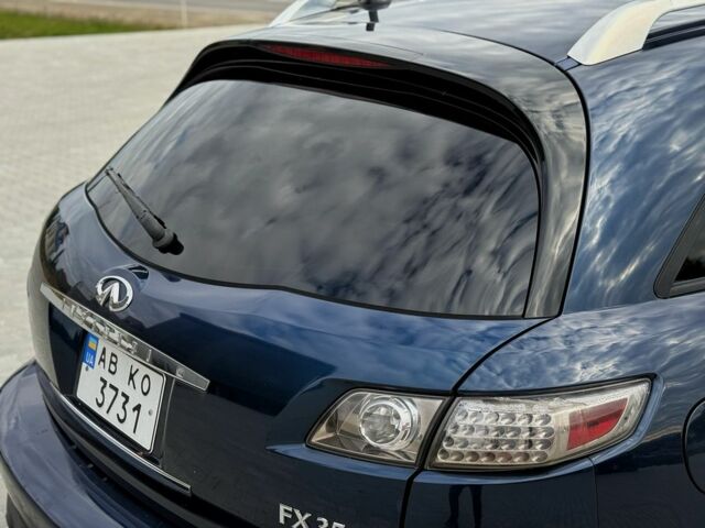 Инфинити FX 35 2005 в Черновцах на Automoto.ua Синий Инфинити FX 35, объемом двигателя 3.5 л и пробегом 193 тыс. км за 3999 $, фото 6 на Automoto.ua