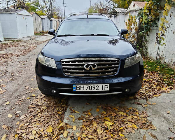 Синий Инфинити FX 35, объемом двигателя 3.5 л и пробегом 230 тыс. км за 8200 $, фото 5 на Automoto.ua