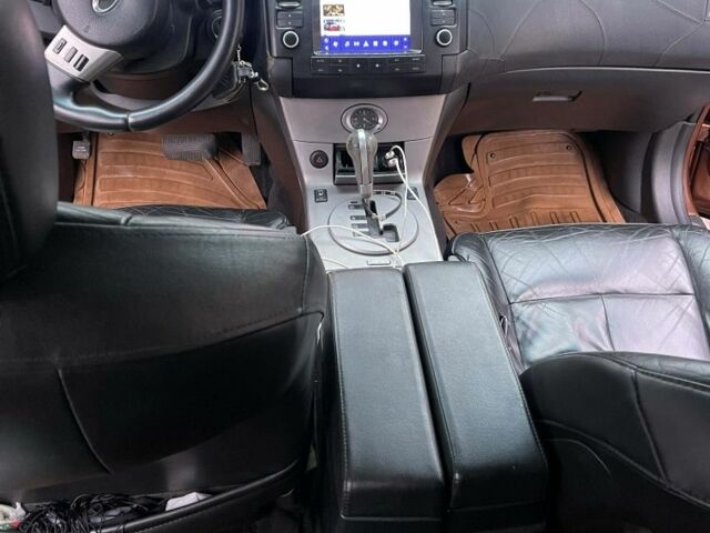 Помаранчевий Інфініті FX 35, об'ємом двигуна 0 л та пробігом 367 тис. км за 8000 $, фото 6 на Automoto.ua