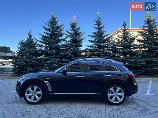 Черный Инфинити FX 37, объемом двигателя 3.7 л и пробегом 183 тыс. км за 14850 $, фото 5 на Automoto.ua