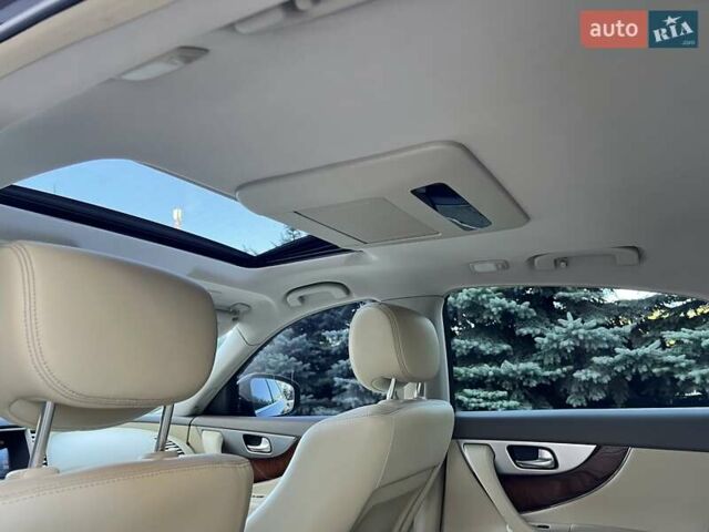 Черный Инфинити FX 37, объемом двигателя 3.7 л и пробегом 183 тыс. км за 14850 $, фото 38 на Automoto.ua