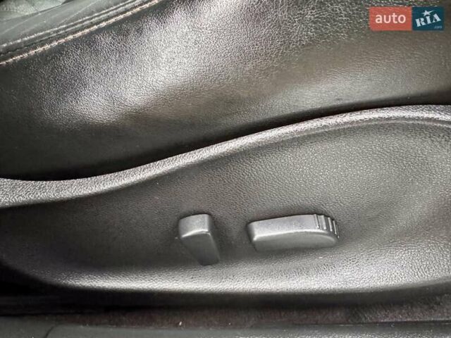 Чорний Інфініті FX 37, об'ємом двигуна 3.7 л та пробігом 211 тис. км за 16900 $, фото 41 на Automoto.ua