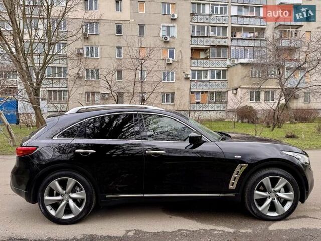 Чорний Інфініті FX 37, об'ємом двигуна 3.7 л та пробігом 211 тис. км за 16900 $, фото 9 на Automoto.ua