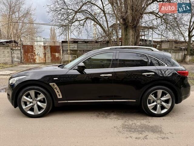 Чорний Інфініті FX 37, об'ємом двигуна 3.7 л та пробігом 211 тис. км за 16900 $, фото 7 на Automoto.ua