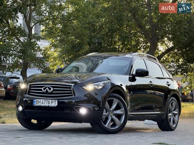 Черный Инфинити FX 37, объемом двигателя 3.7 л и пробегом 211 тыс. км за 16800 $, фото 29 на Automoto.ua