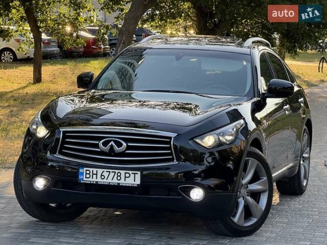 Черный Инфинити FX 37, объемом двигателя 3.7 л и пробегом 211 тыс. км за 16800 $, фото 22 на Automoto.ua