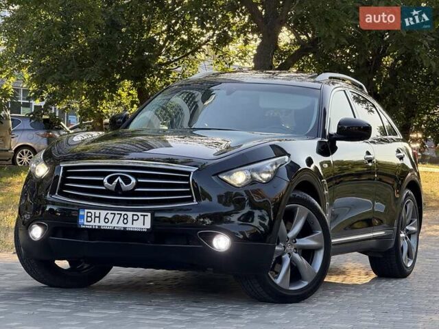 Черный Инфинити FX 37, объемом двигателя 3.7 л и пробегом 211 тыс. км за 16800 $, фото 24 на Automoto.ua