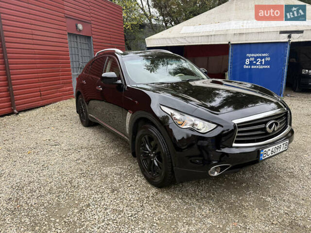 Черный Инфинити FX 37, объемом двигателя 3.7 л и пробегом 226 тыс. км за 16300 $, фото 13 на Automoto.ua