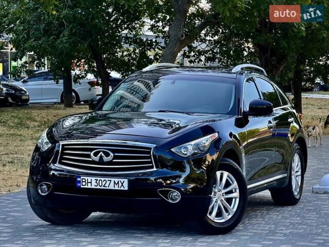 Чорний Інфініті FX 37, об'ємом двигуна 3.7 л та пробігом 202 тис. км за 15400 $, фото 69 на Automoto.ua