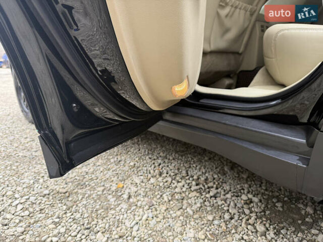 Черный Инфинити FX 37, объемом двигателя 3.7 л и пробегом 226 тыс. км за 16300 $, фото 5 на Automoto.ua