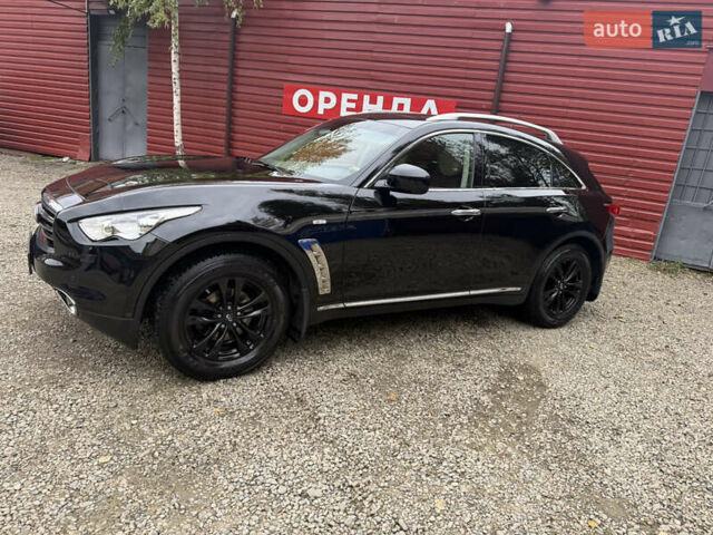 Черный Инфинити FX 37, объемом двигателя 3.7 л и пробегом 226 тыс. км за 16300 $, фото 8 на Automoto.ua