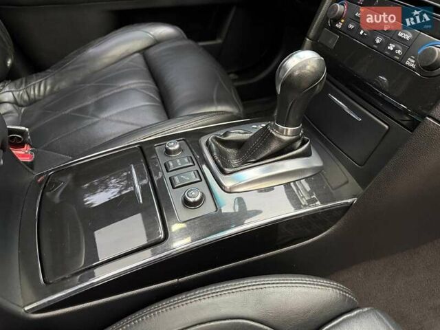 Чорний Інфініті FX 37, об'ємом двигуна 3.7 л та пробігом 178 тис. км за 16750 $, фото 56 на Automoto.ua