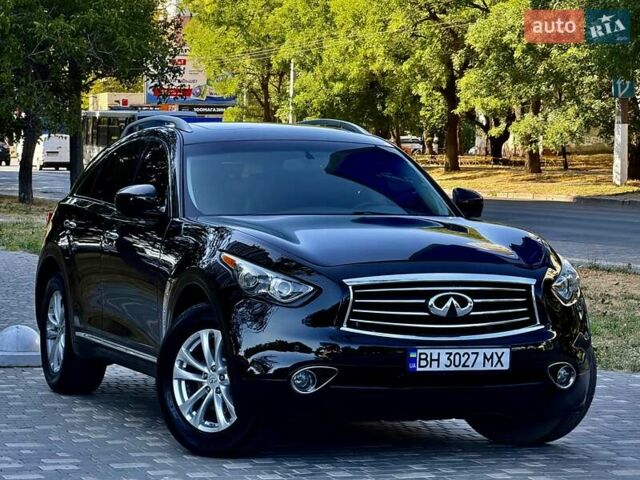 Чорний Інфініті FX 37, об'ємом двигуна 3.7 л та пробігом 202 тис. км за 15400 $, фото 64 на Automoto.ua