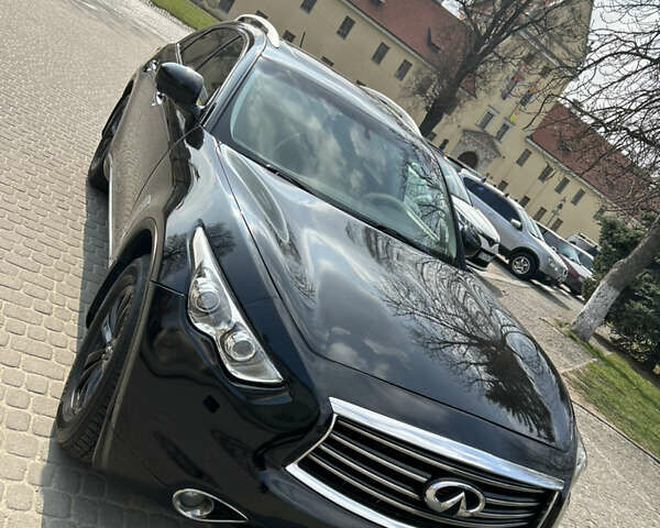 Чорний Інфініті FX 37, об'ємом двигуна 3.7 л та пробігом 223 тис. км за 15950 $, фото 12 на Automoto.ua