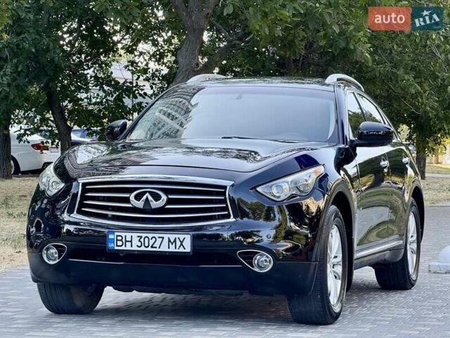 Чорний Інфініті FX 37, об'ємом двигуна 3.7 л та пробігом 202 тис. км за 15400 $, фото 14 на Automoto.ua
