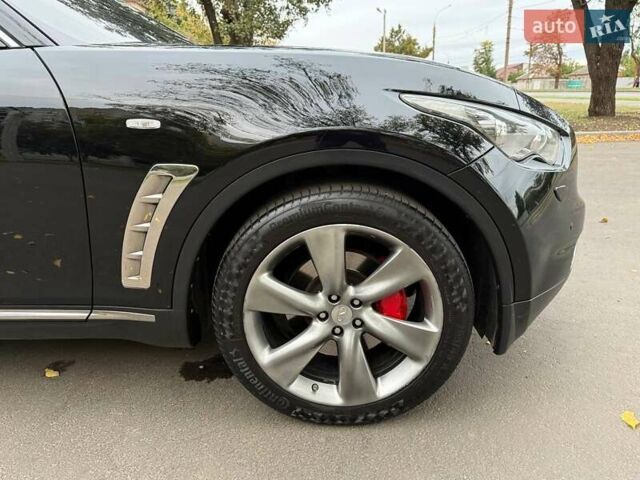 Чорний Інфініті FX 37, об'ємом двигуна 3.7 л та пробігом 178 тис. км за 16750 $, фото 23 на Automoto.ua