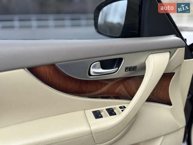 Фиолетовый Инфинити FX 37, объемом двигателя 3.7 л и пробегом 169 тыс. км за 13999 $, фото 10 на Automoto.ua