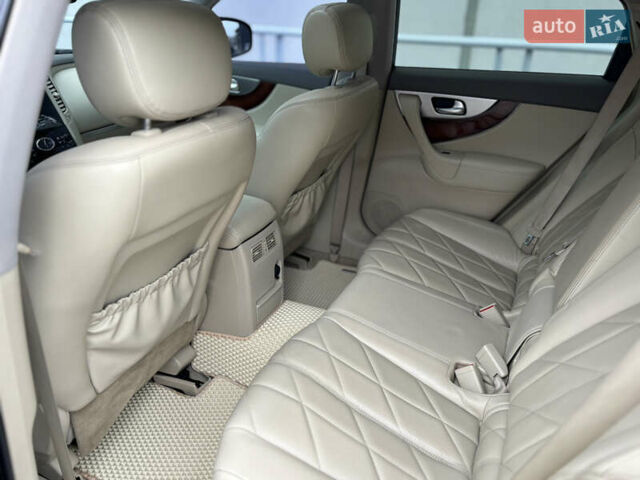 Фиолетовый Инфинити FX 37, объемом двигателя 3.7 л и пробегом 169 тыс. км за 13999 $, фото 18 на Automoto.ua