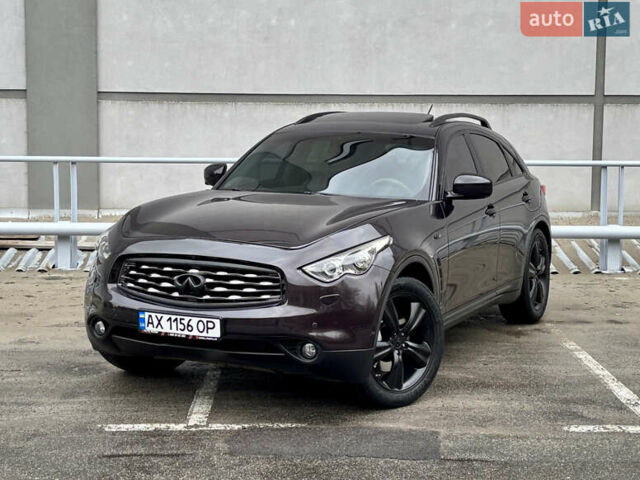 Фиолетовый Инфинити FX 37, объемом двигателя 3.7 л и пробегом 169 тыс. км за 13999 $, фото 6 на Automoto.ua