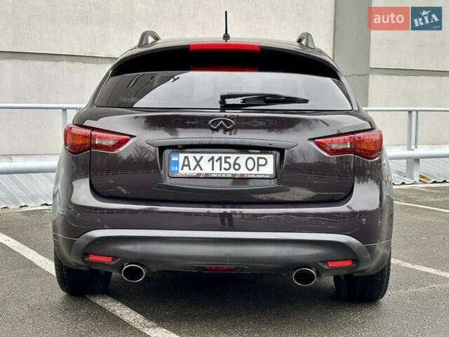 Фиолетовый Инфинити FX 37, объемом двигателя 3.7 л и пробегом 169 тыс. км за 13999 $, фото 3 на Automoto.ua