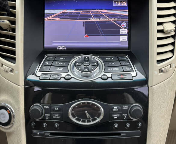 Фиолетовый Инфинити FX 37, объемом двигателя 3.7 л и пробегом 169 тыс. км за 13999 $, фото 30 на Automoto.ua