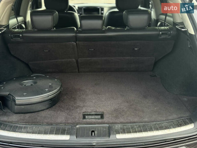 Инфинити FX 37 2010 в Киеве на Automoto.ua Коричневый Инфинити FX 37, объемом двигателя 3.7 л и пробегом 235 тыс. км за 13999 $, фото 41 на Automoto.ua