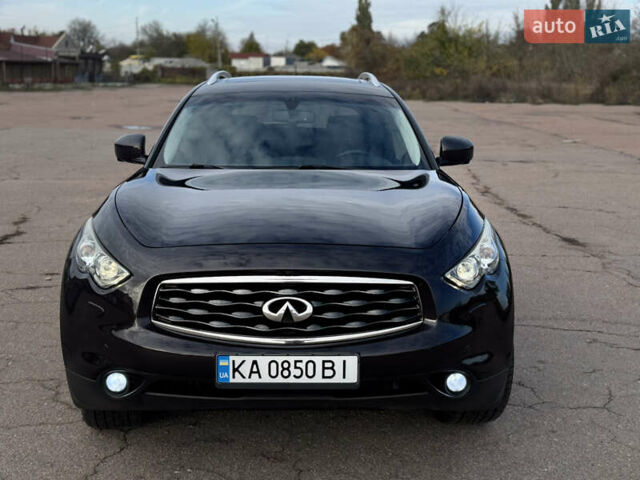 Инфинити FX 37 2010 в Киеве на Automoto.ua Коричневый Инфинити FX 37, объемом двигателя 3.7 л и пробегом 235 тыс. км за 13999 $, фото 2 на Automoto.ua