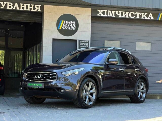 Коричневий Інфініті FX 37, об'ємом двигуна 3.7 л та пробігом 180 тис. км за 13900 $, фото 2 на Automoto.ua