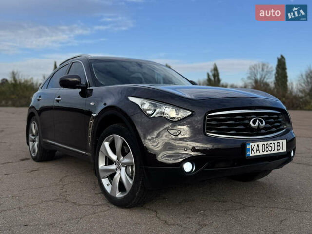 Инфинити FX 37 2010 в Киеве на Automoto.ua Коричневый Инфинити FX 37, объемом двигателя 3.7 л и пробегом 235 тыс. км за 13999 $, фото 15 на Automoto.ua