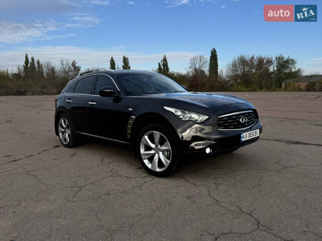 Инфинити FX 37 2010 в Киеве на Automoto.ua Коричневый Инфинити FX 37, объемом двигателя 3.7 л и пробегом 235 тыс. км за 13999 $, фото 18 на Automoto.ua