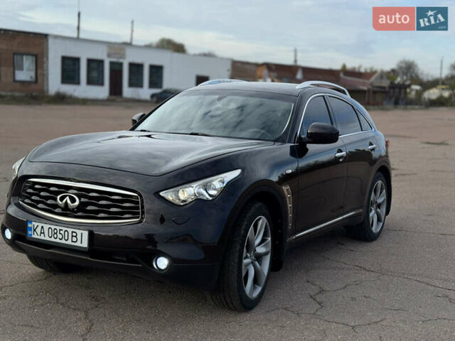 Инфинити FX 37 2010 в Киеве на Automoto.ua Коричневый Инфинити FX 37, объемом двигателя 3.7 л и пробегом 235 тыс. км за 13999 $, фото 22 на Automoto.ua
