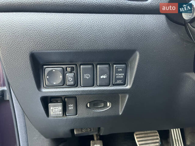 Коричневый Инфинити FX 37, объемом двигателя 3.7 л и пробегом 279 тыс. км за 13500 $, фото 27 на Automoto.ua