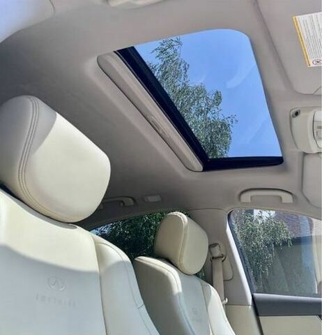 Коричневий Інфініті FX 37, об'ємом двигуна 3.7 л та пробігом 157 тис. км за 14500 $, фото 13 на Automoto.ua