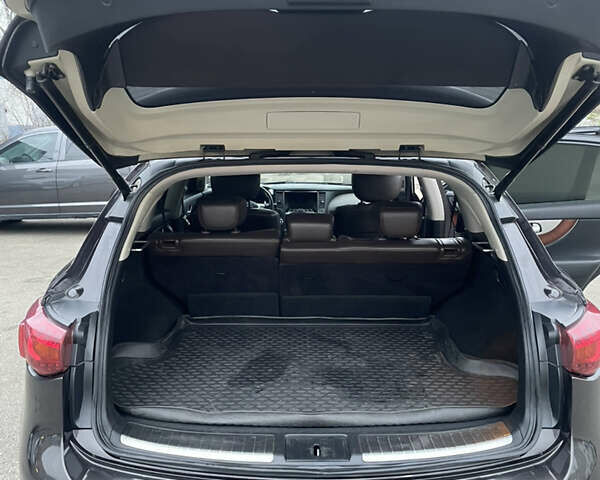 Коричневий Інфініті FX 37, об'ємом двигуна 3.7 л та пробігом 190 тис. км за 17000 $, фото 11 на Automoto.ua