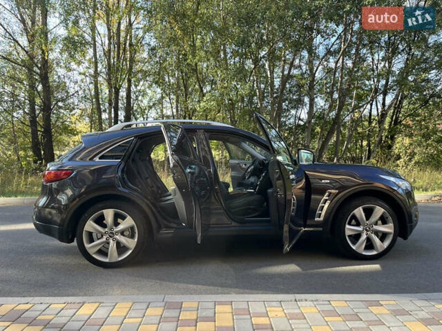 Коричневый Инфинити FX 37, объемом двигателя 3.7 л и пробегом 279 тыс. км за 13500 $, фото 18 на Automoto.ua