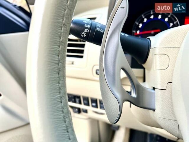 Коричневый Инфинити FX 37, объемом двигателя 3.7 л и пробегом 157 тыс. км за 14500 $, фото 31 на Automoto.ua