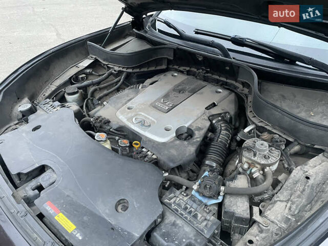 Коричневий Інфініті FX 37, об'ємом двигуна 3.7 л та пробігом 190 тис. км за 17000 $, фото 20 на Automoto.ua