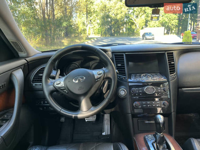 Коричневый Инфинити FX 37, объемом двигателя 3.7 л и пробегом 279 тыс. км за 13500 $, фото 38 на Automoto.ua