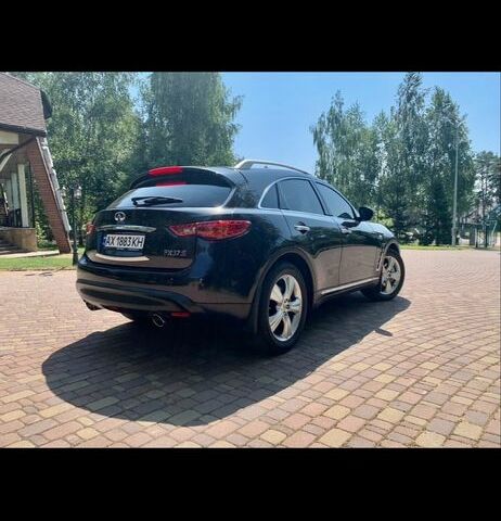 Коричневий Інфініті FX 37, об'ємом двигуна 3.7 л та пробігом 157 тис. км за 14500 $, фото 1 на Automoto.ua