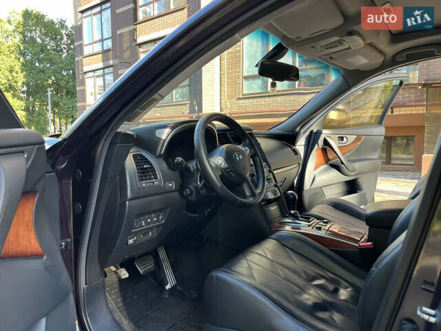 Коричневый Инфинити FX 37, объемом двигателя 3.7 л и пробегом 279 тыс. км за 13500 $, фото 24 на Automoto.ua