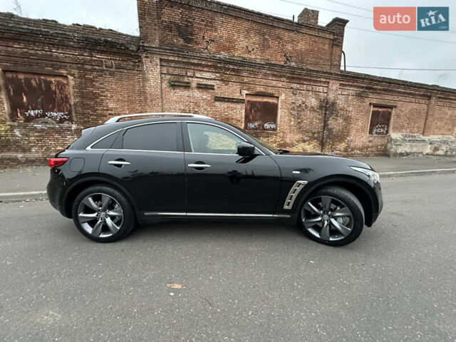 Инфинити FX 37, объемом двигателя 3.7 л и пробегом 180 тыс. км за 16300 $, фото 4 на Automoto.ua