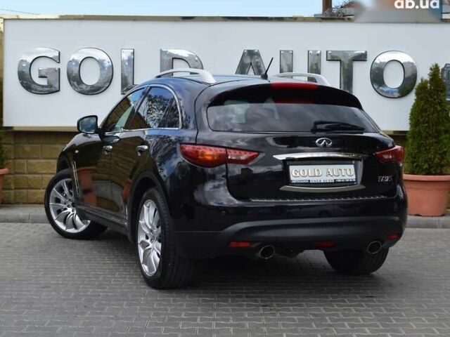 Инфинити FX 37, объемом двигателя 3.7 л и пробегом 123 тыс. км за 15400 $, фото 7 на Automoto.ua