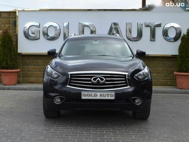 Инфинити FX 37, объемом двигателя 3.7 л и пробегом 123 тыс. км за 15400 $, фото 2 на Automoto.ua