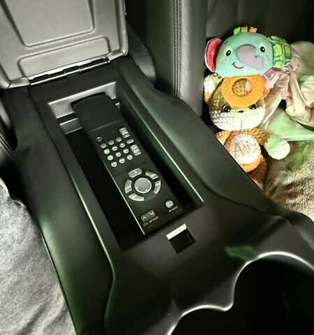 Серый Инфинити FX 37, объемом двигателя 3.7 л и пробегом 50 тыс. км за 25800 $, фото 23 на Automoto.ua