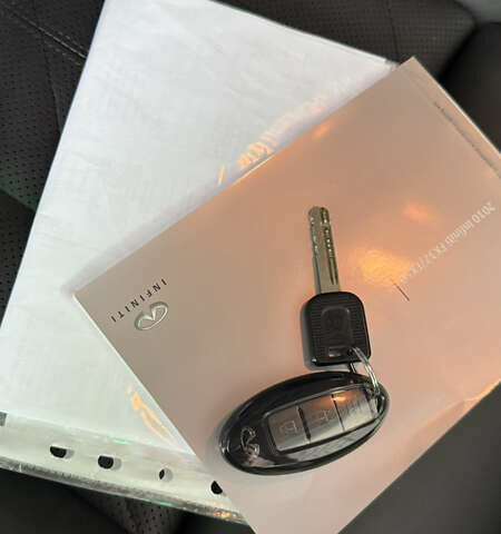 Серый Инфинити FX 37, объемом двигателя 3.7 л и пробегом 50 тыс. км за 25800 $, фото 33 на Automoto.ua