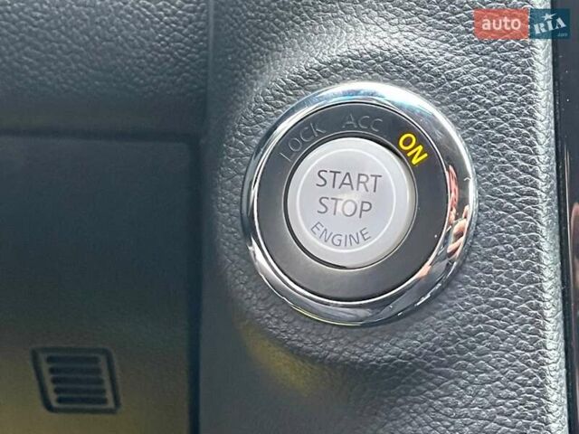 Серый Инфинити FX 37, объемом двигателя 3.7 л и пробегом 164 тыс. км за 13900 $, фото 57 на Automoto.ua