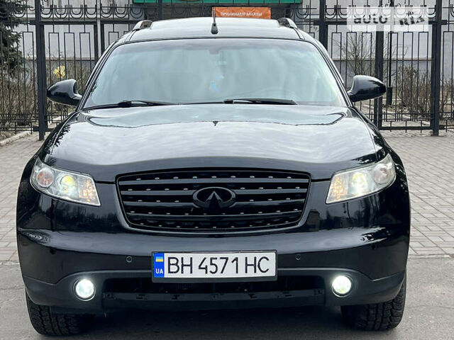 Чорний Інфініті FX 45, об'ємом двигуна 4.5 л та пробігом 150 тис. км за 7500 $, фото 1 на Automoto.ua