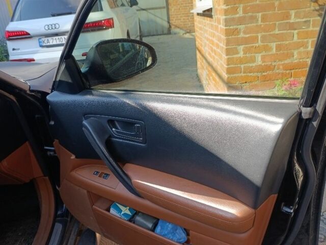 Чорний Інфініті FX 45, об'ємом двигуна 4.5 л та пробігом 185 тис. км за 5500 $, фото 8 на Automoto.ua