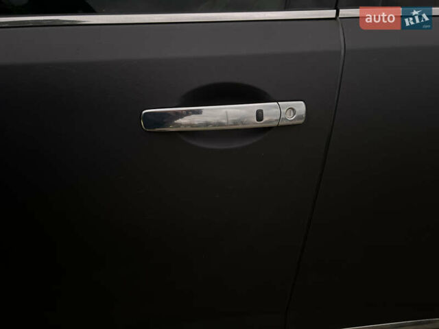 Черный Инфинити FX 45, объемом двигателя 4.5 л и пробегом 293 тыс. км за 15000 $, фото 44 на Automoto.ua